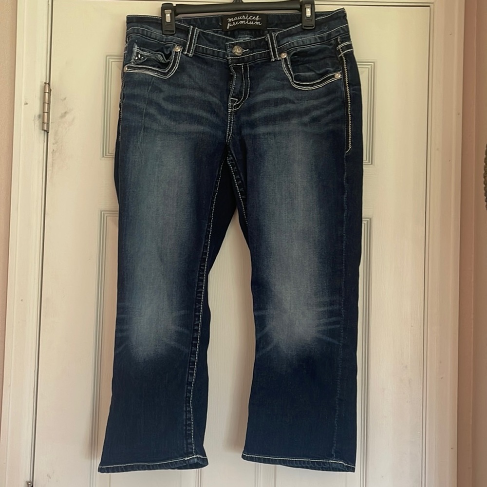 Maurice’s “Premium” Capri pant size 16